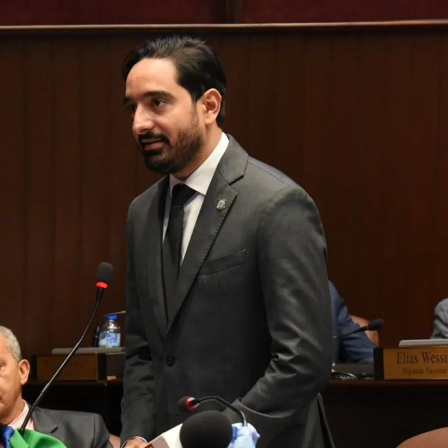 José Horacio denuncia diputados tienen poco tiempo para leer informe contrato Aerodom