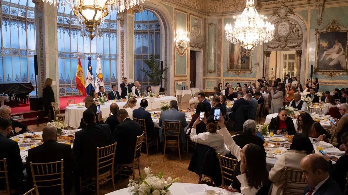 Banco Popular cierra en FITUR con inversiones de US2,500 en turismo