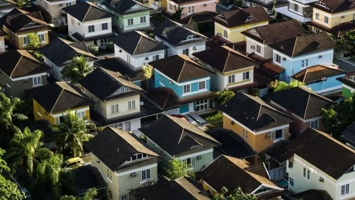 Fundador del Foro Económico Mundial no cataloga la clase media como enemigo