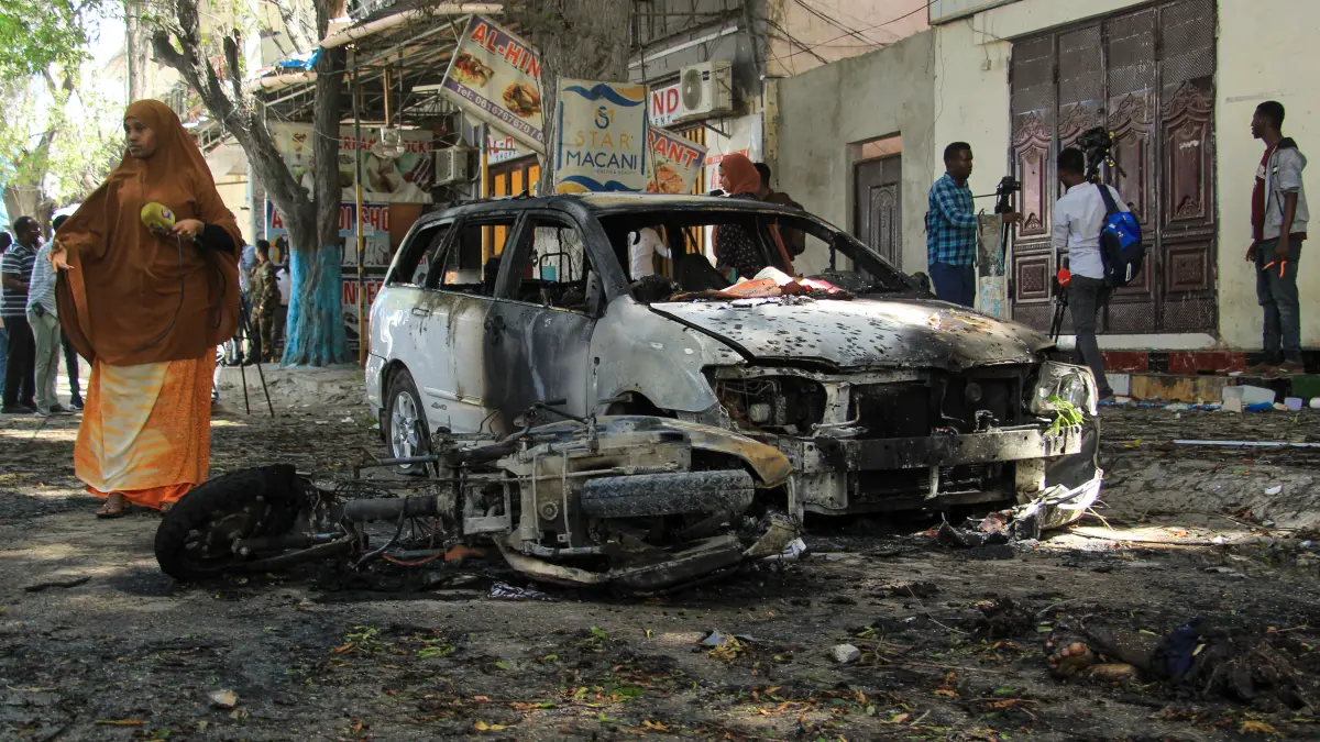 Al menos tres muertos y dos heridos en un atentado yihadista en la capital de Somalia