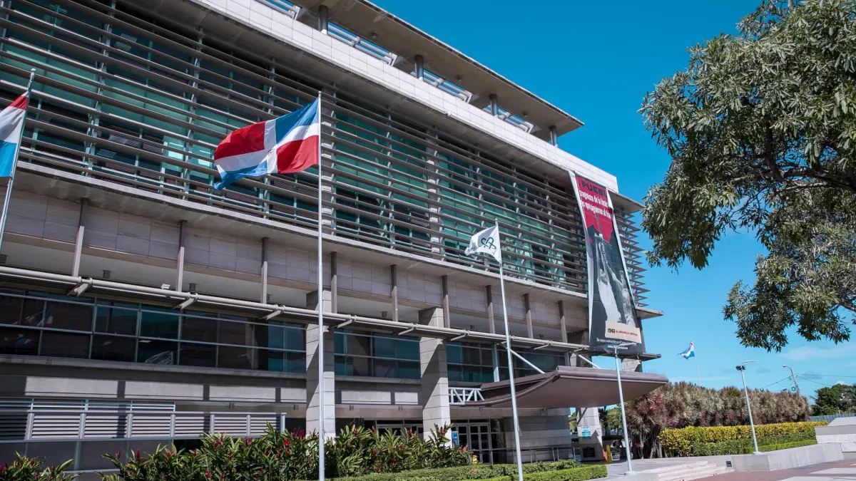 Acusan de lavado de activos y explotación sexual a madre de menor en caso Wander Franco