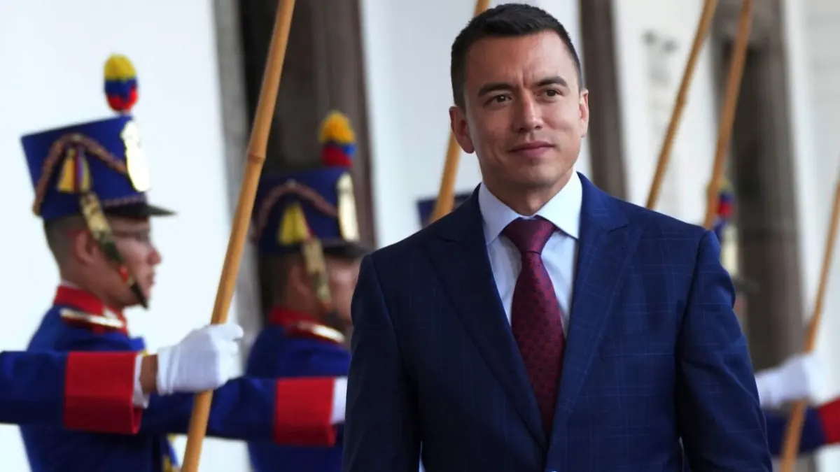 Presidente de Ecuador declara conflicto armado interno y pide acción militar