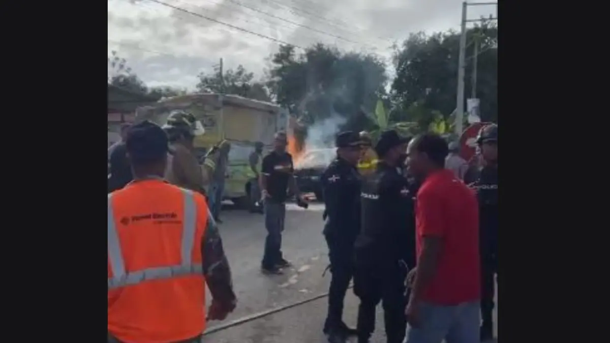Se registra conflicto entre bomberos y agentes de PN en Moca