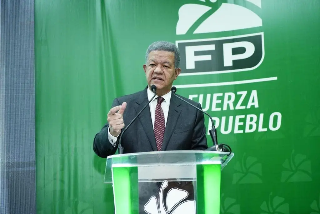 Leonel insta a Abinader a preguntar a la gente en las calles cómo está la situación