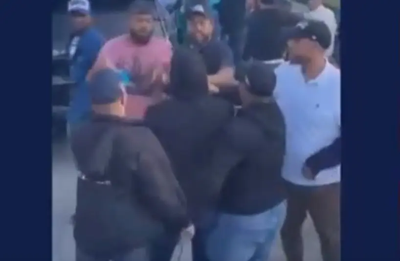 Trifulca durante celebración de reelecto alcalde Junior Peralta