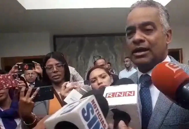 Salud de militares resultaron heridos en Palacio Nacional está evolucionando, dice Joel Santos