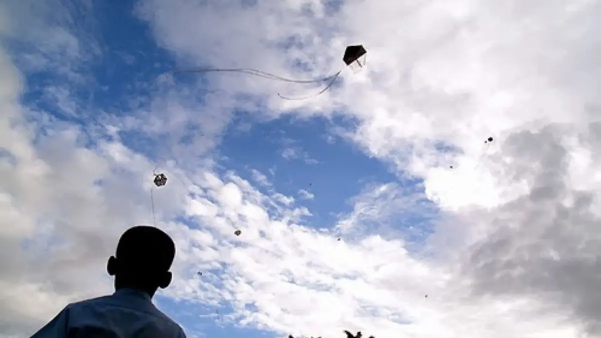 En condiciones críticas dos menores tras caer de techo mientras volaban chichigua