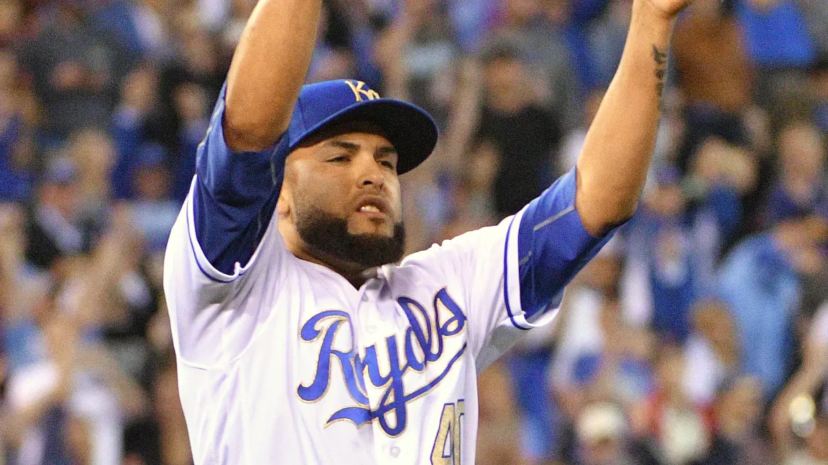 Ex Grandes Ligas Kelvin Herrera gana la alcaldía en Tenares