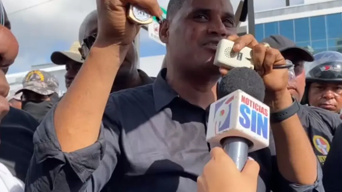 Pensionados exigen Hacienda responda por indemnizaciones