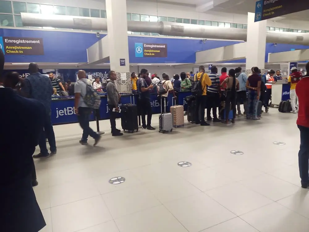 Cancelan vuelos en el aeropuerto internacional de Puerto Príncipe tras tiroteo