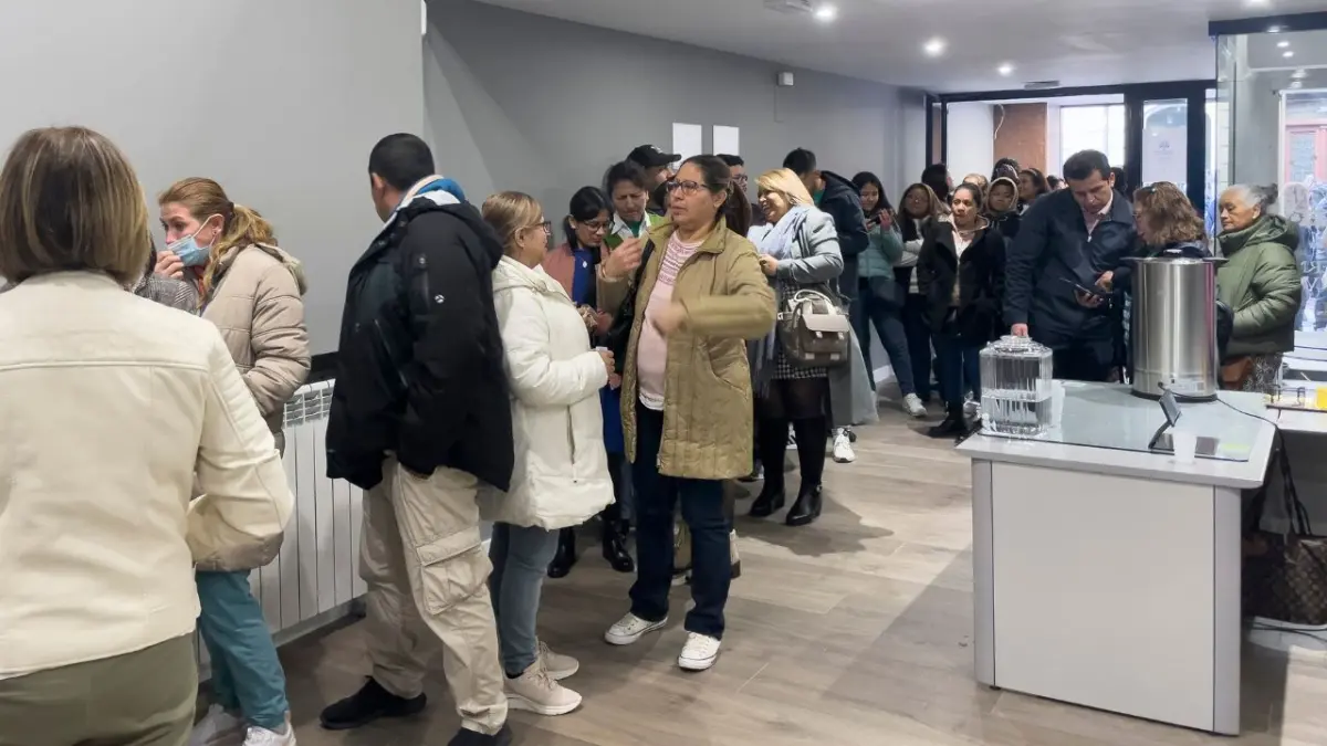 Los salvadoreños en España votan con normalidad