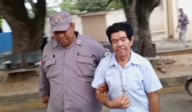 Garantía económica y prisión domiciliaria a diácono acusado de abusar menor de edad