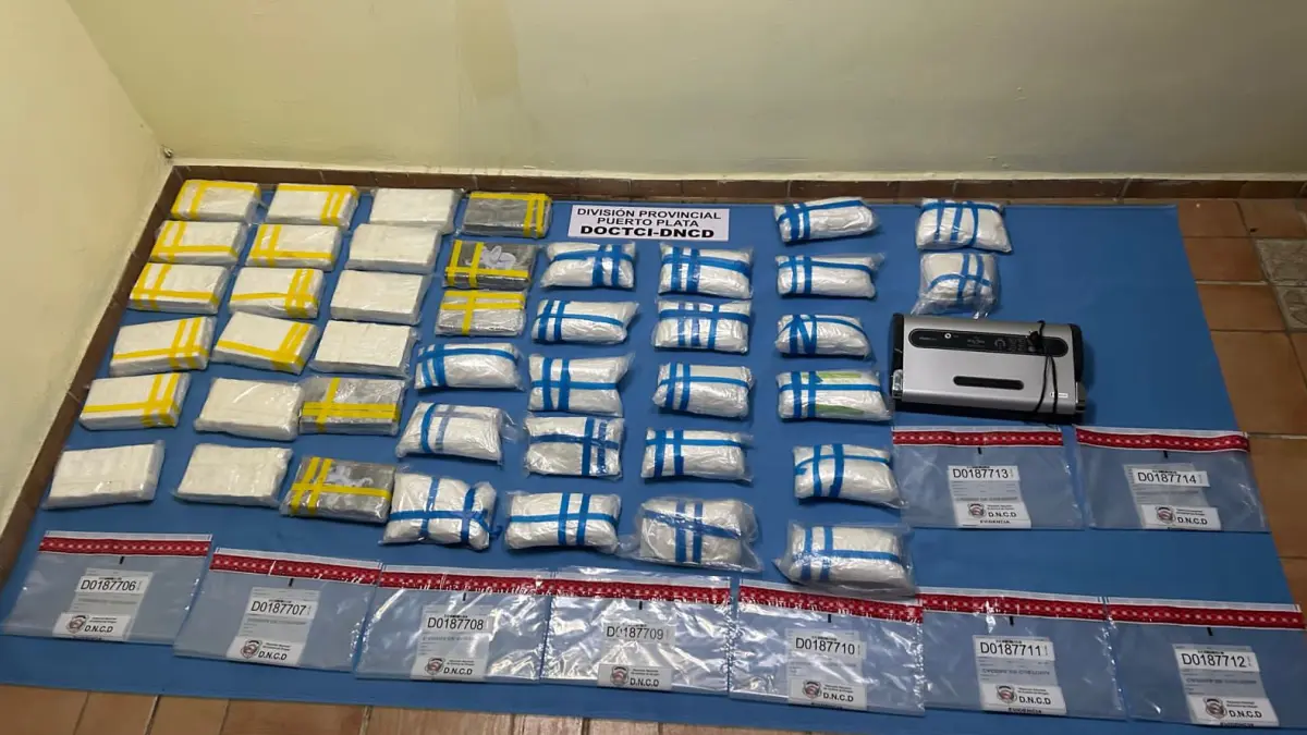 Incautan 41 paquetes de cocaína en Puerto Plata