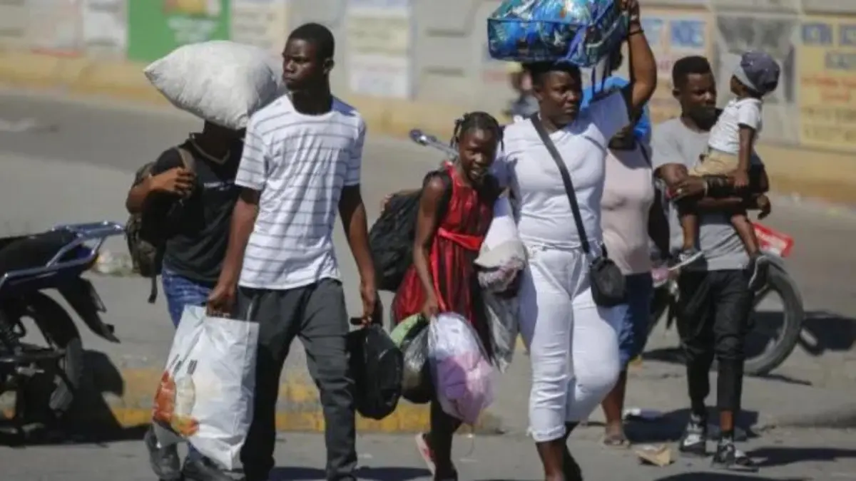 Legisladores rechazan petición de que RD acepte a haitianos bajo el estatus de refugiados