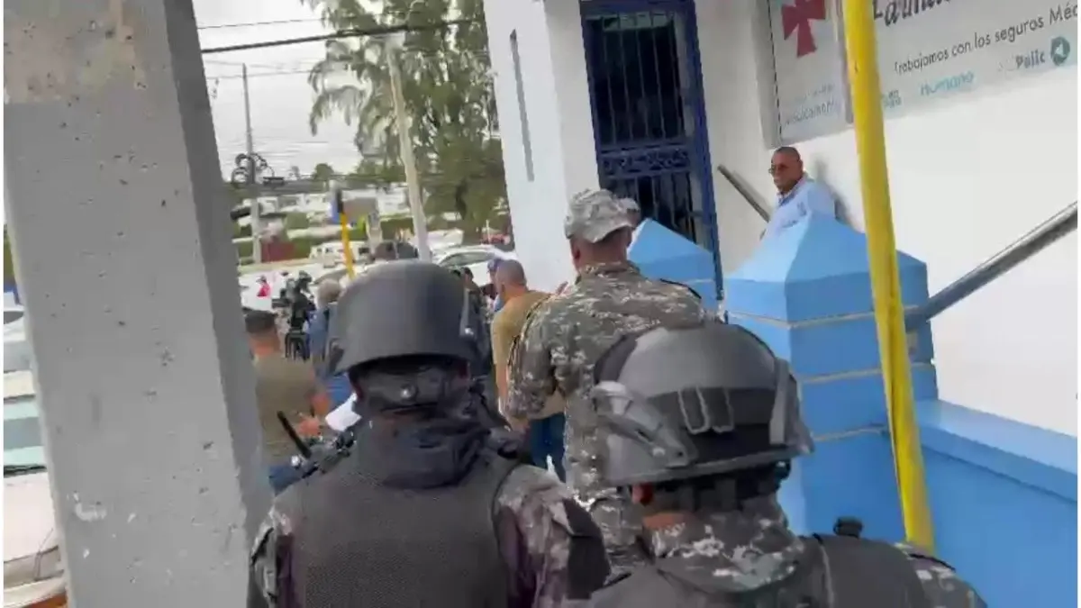 Discusión por supuesto roce de vehículos deja una estudiante herida de bala