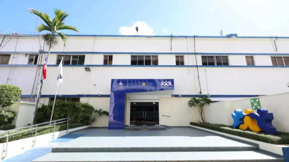 Dirección General de Contrataciones Públicas inhabilita proveedores por inobservancias