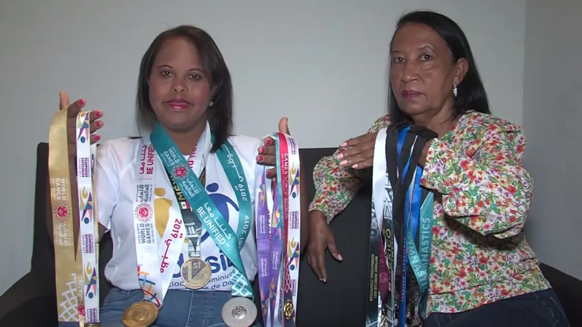 Estigmatizada desde el nacimiento, María Fernanda logra ser productiva en la sociedad