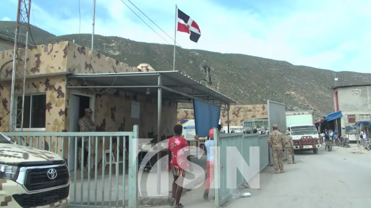 En Jimaní se preparan para recibir ayuda humanitaria que iría hacia Haití