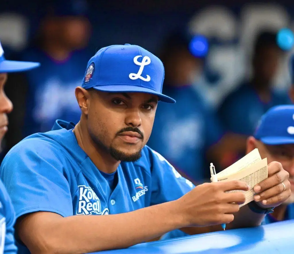 Gilbert Gómez seguirá como dirigente del Licey la próxima temporada