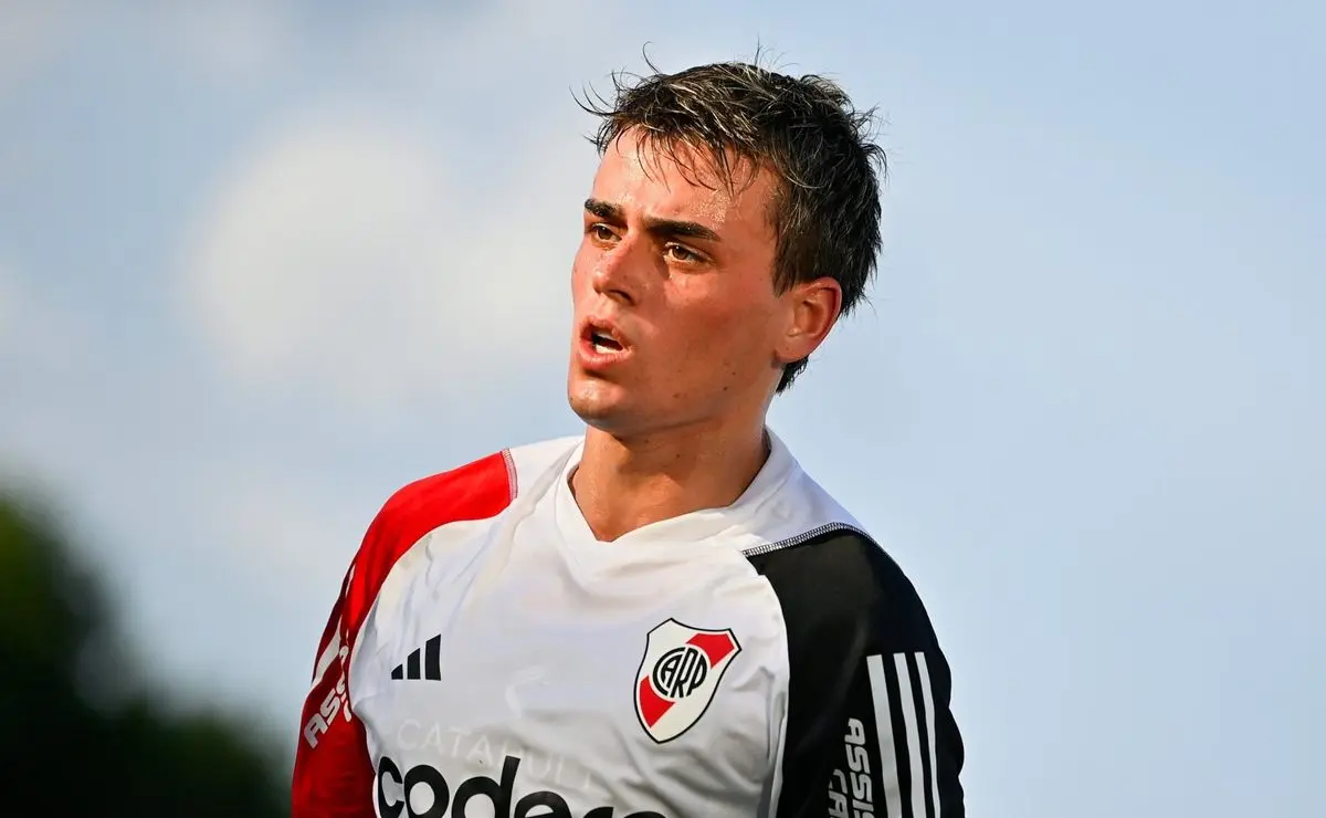 Nicolás Fonseca confiesa una felicidad inmensa por su debut en la selección mayor