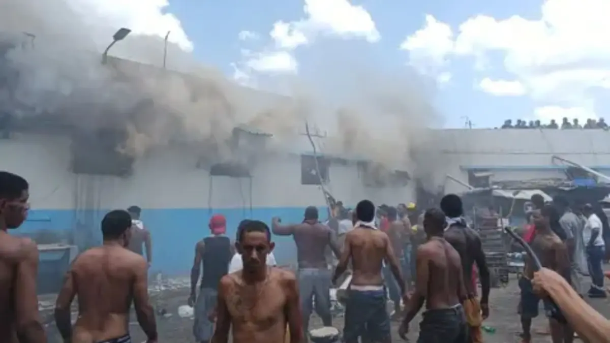 Identifican otros tres reos que fallecieron en incendio de La Victoria