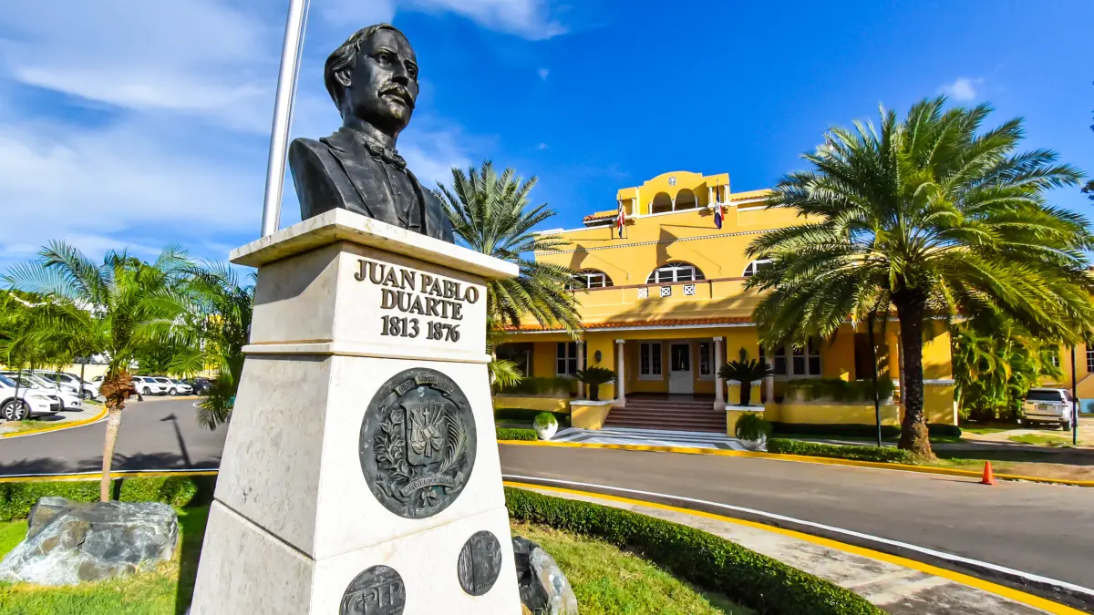 RD modifica proceso de solicitud de visa para venezolanos que desean viajar al país