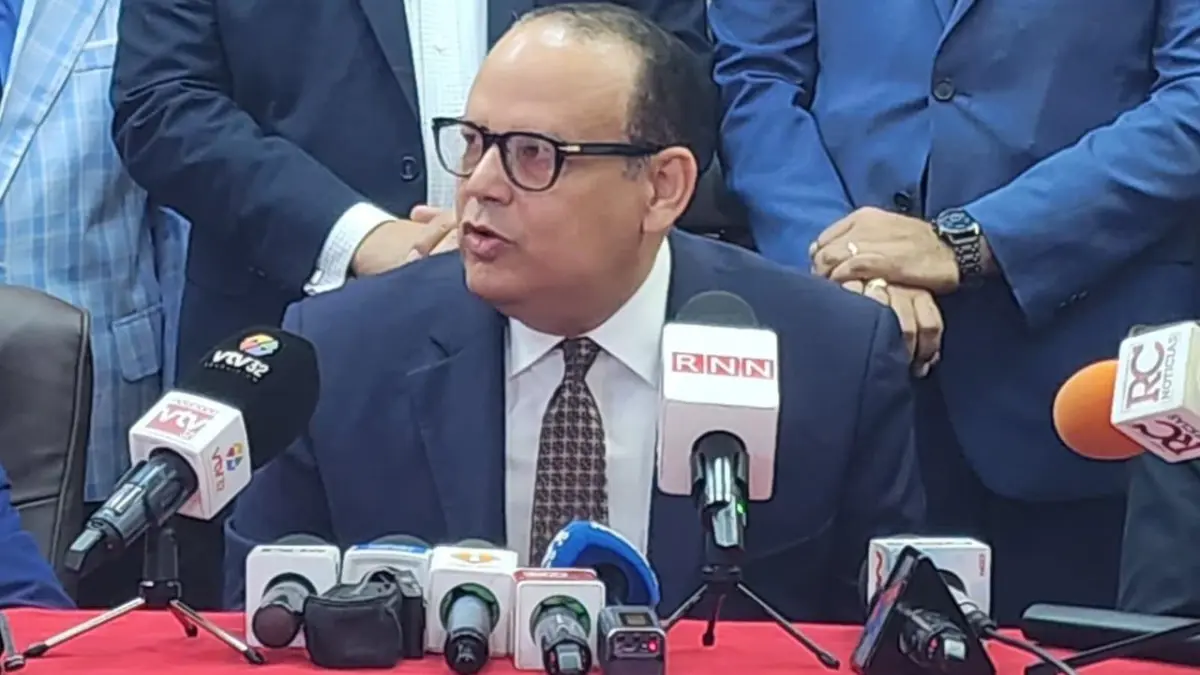 Presidente del CARD deplora maltrato de la policía a jurista en Neyba