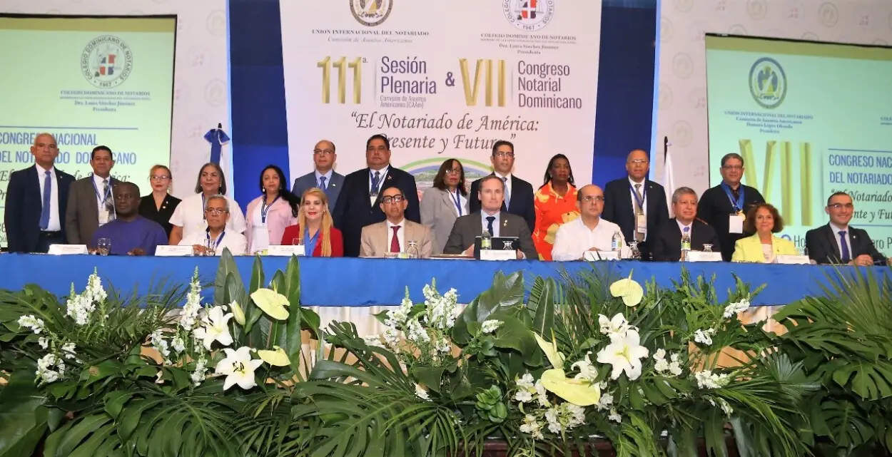 Magistrado Manuel Carbuccia destaca el papel del notariado en el desarrollo económico de RD