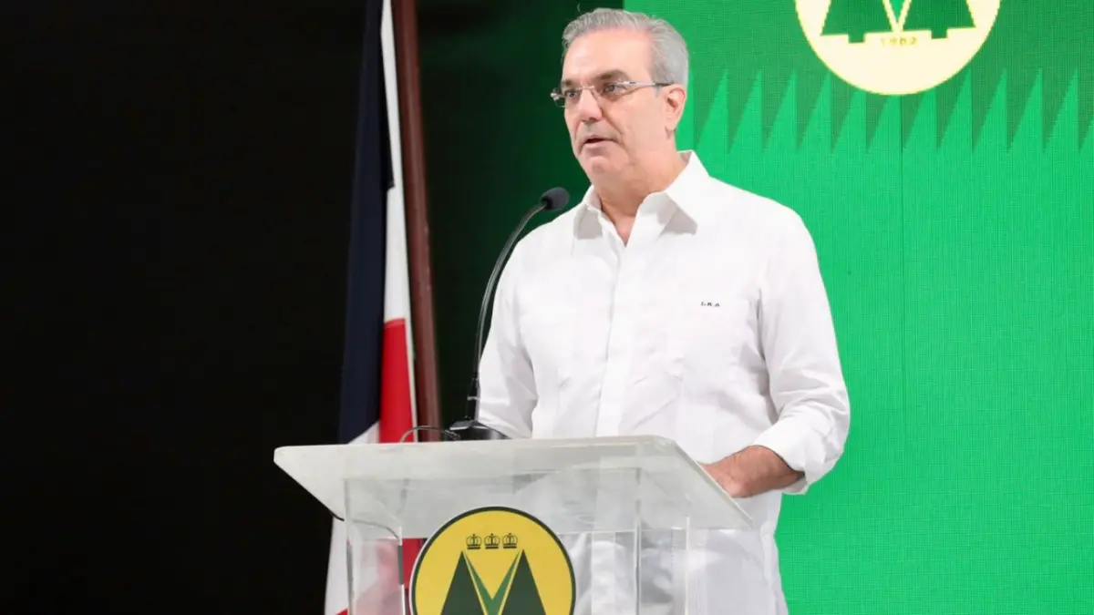 Abinader dice 2,309 cooperativas han sido registradas en IDECOOP