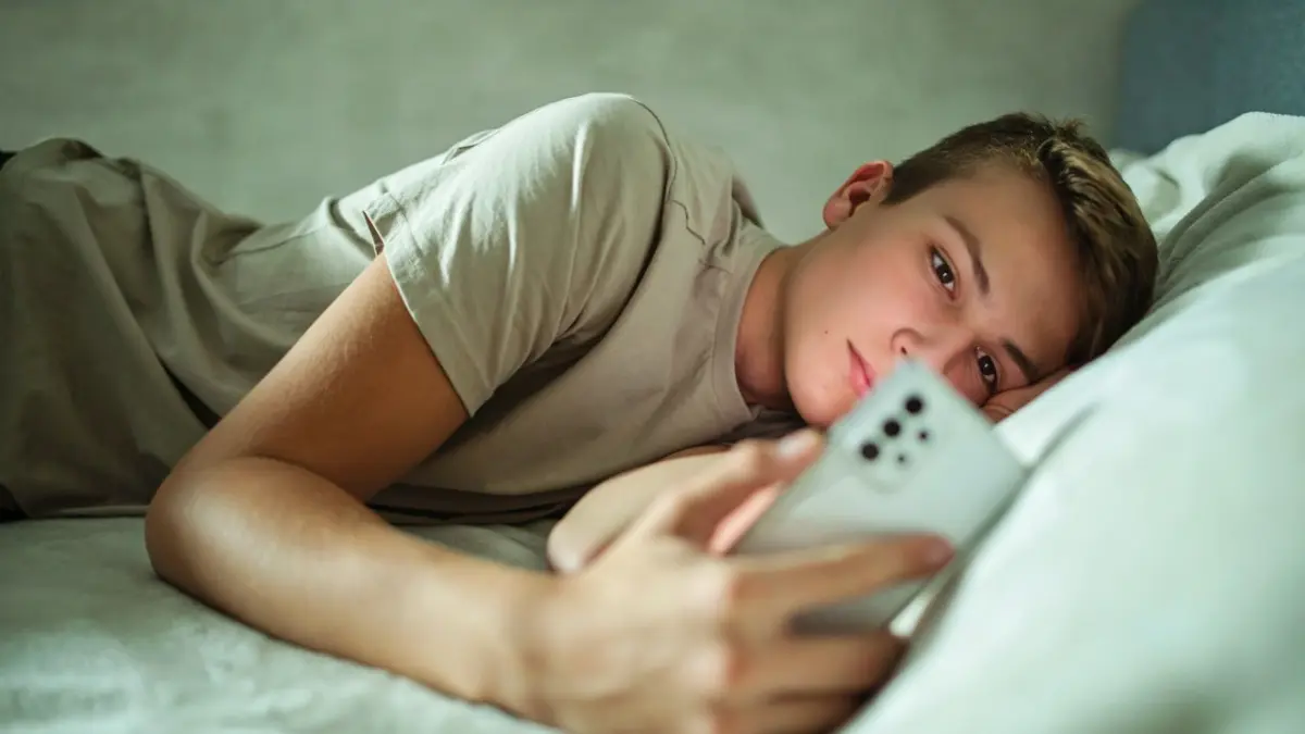 Los adolescentes frente a los nudes y el sexting: como la difusión impacta en la salud mental