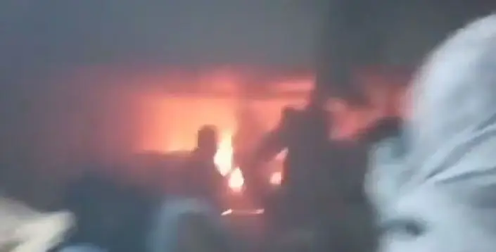 Motín provoca fuego en cárcel preventiva de Higüey