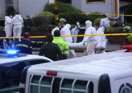 Tres policías y un fugitivo mueren en operativo de detención en Carolina del Norte (EEUU)