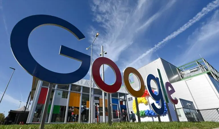 Google estudia cobrar por un servicio de búsqueda gestionado por IA