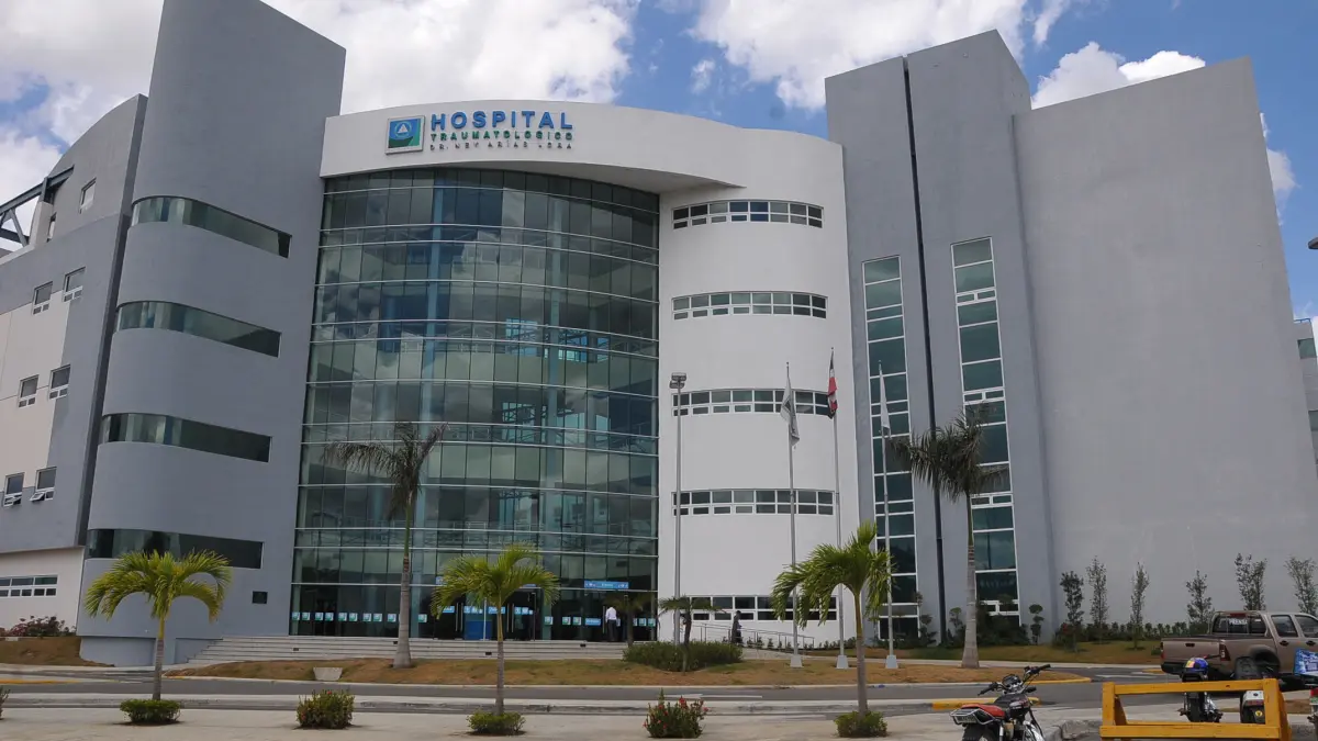 ¿Cuál institución pagará indemnización a paciente que le amputaron pierna en el Ney Arias?