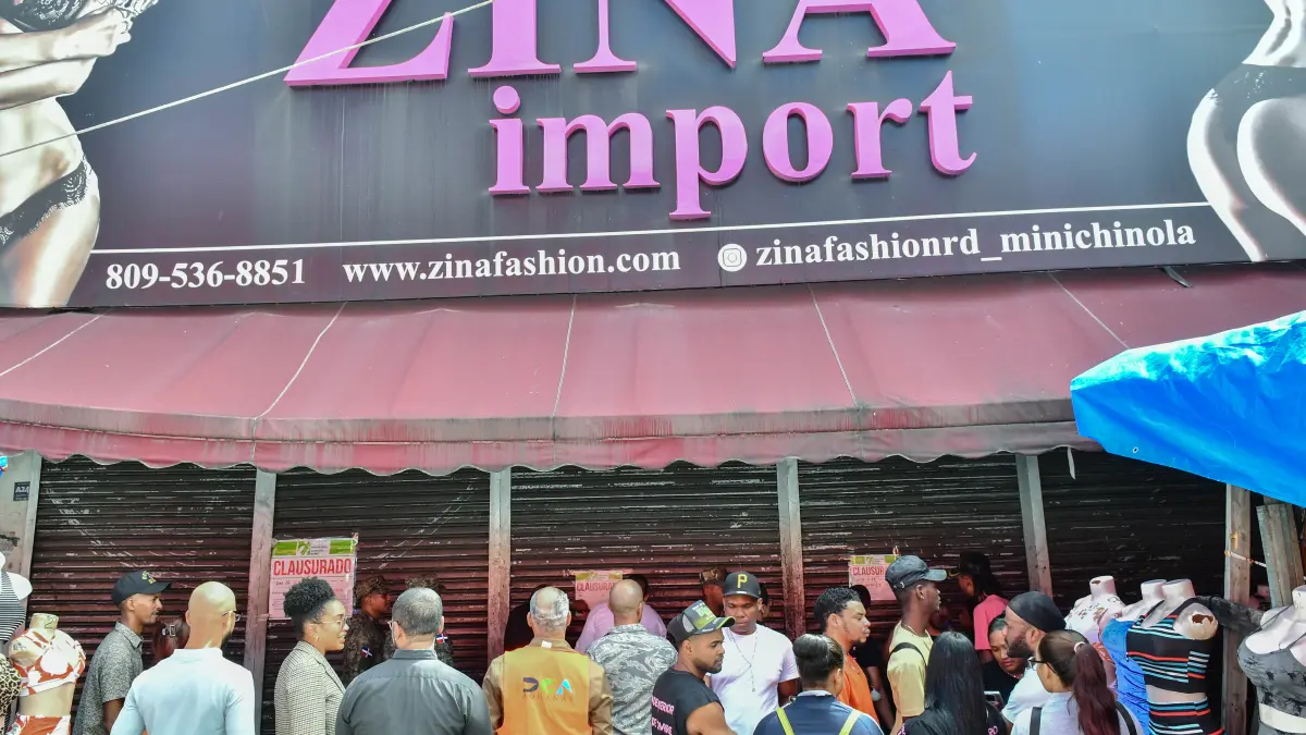 Cierran comercios de propietarios chinos por delitos tributarios