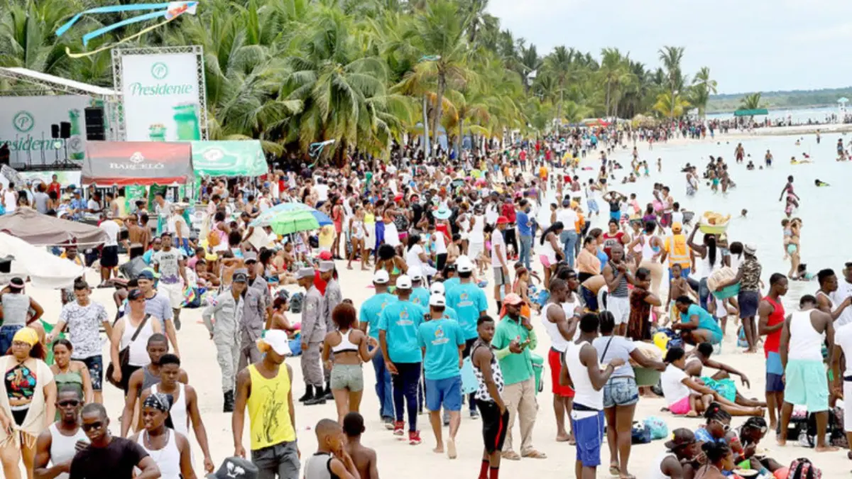 Boca Chica recibió alrededor de seiscientos mil visitantes de jueves a domingo