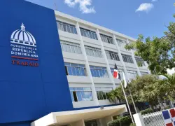 Ministerio de Trabajo llama a flexibilizar horarios y posponer actividades en provincias en alerta roja