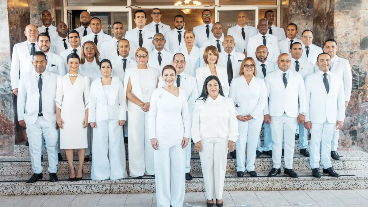 Carolina Mejía asume segundo mandato; promete varias obras