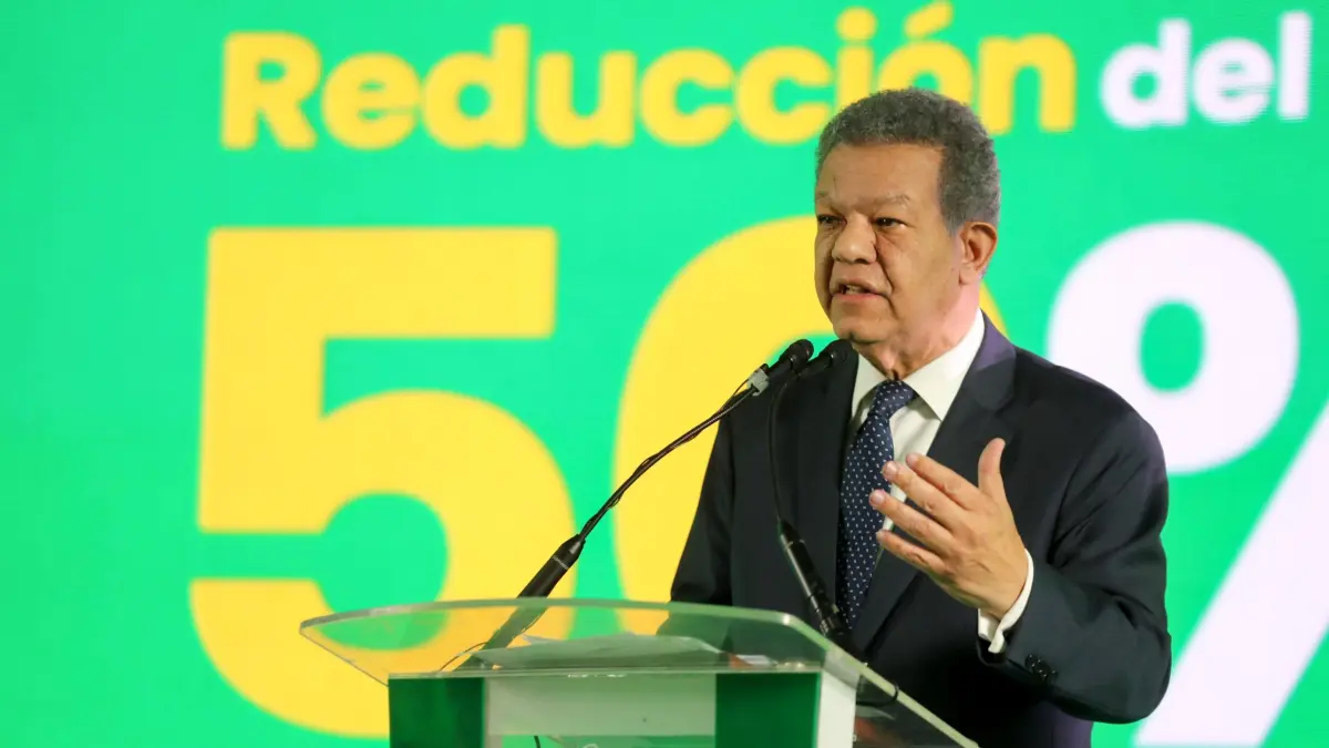 Encuentro de Leonel con la prensa será este martes