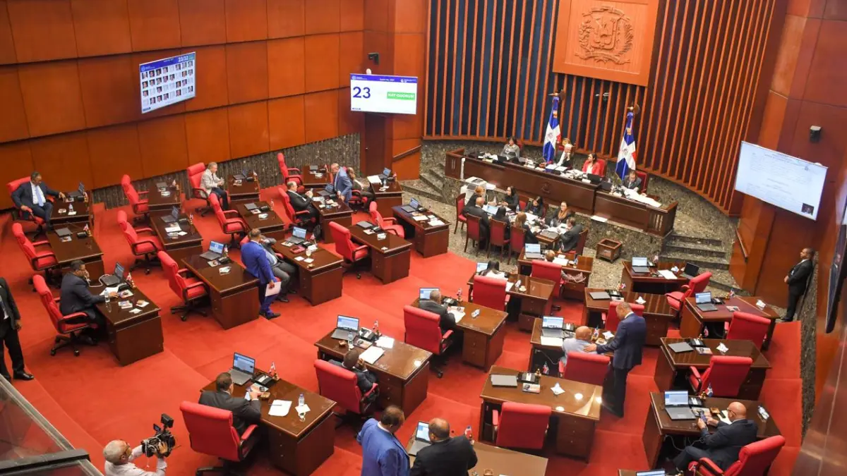 Senado aprueba en segunda lectura proyecto modifica 34 artículos a Ley 491-06 sobre Aviación Civil de RD