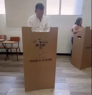 Ito Bisonó: El día está soleado y bonito para que todo el mundo salga a votar