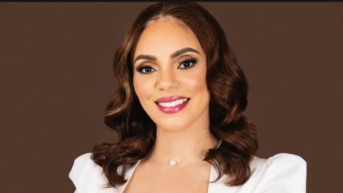 Periodista Dannira Caminero presenta programa “De pie Ante la República¨