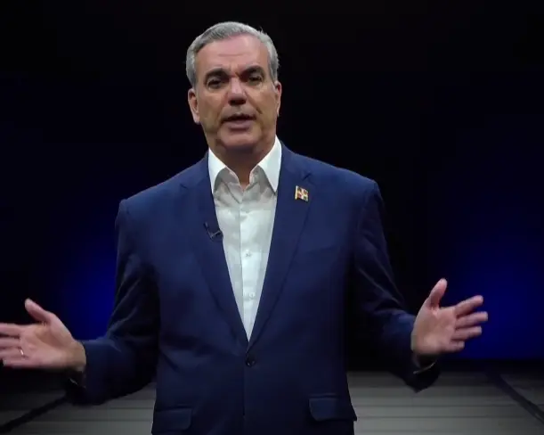 Abinader llama a votar “pensando en el bien común y en el futuro de todos”