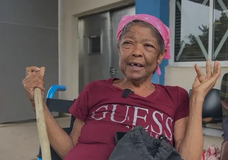 Anciana solicita ayuda económica para cubrir gastos de sus enfermedades