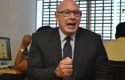 Avanza en Samaná el candidato Pedro Catrain