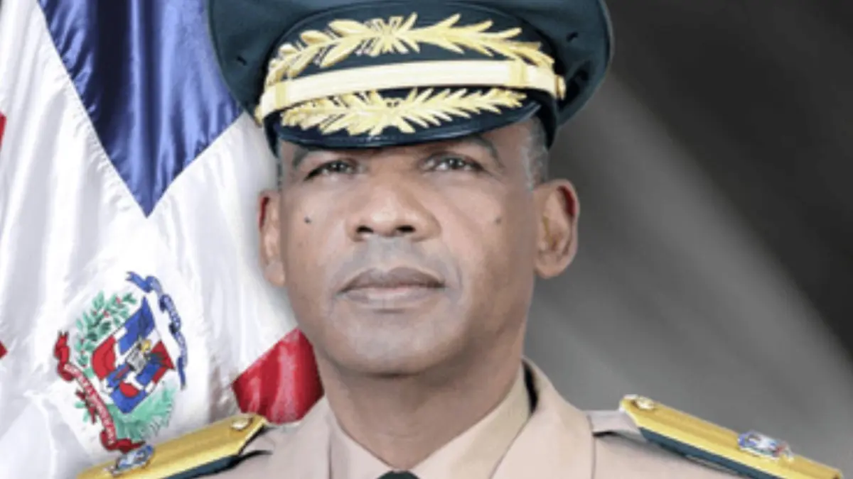 Como alarmista califican pedido de la oposición de que destituyan al director de la Policía Electoral