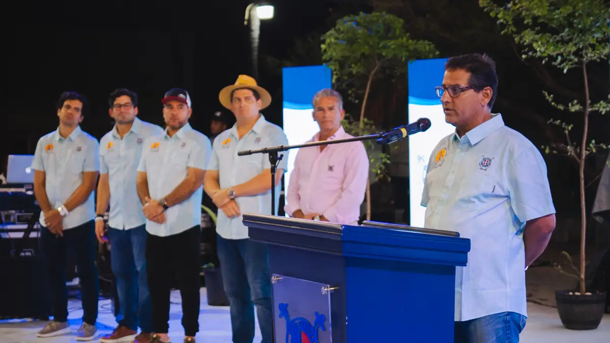 Arranca la Pesca al Marlin Blanco; equipo Plaza San Juan sale al frente