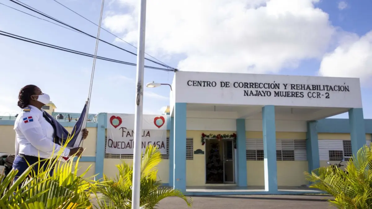 Reos preventivos en 21 centros podrá votar este domingo