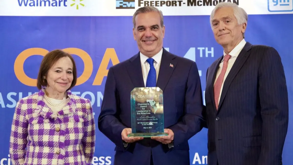 Abinader recibe premio Chairman’s Award for Leadership in the Americas