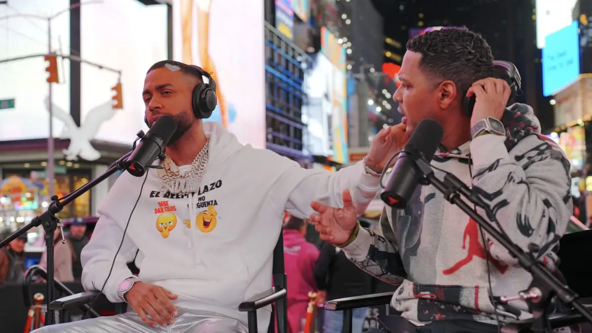 DJ Adoni habla del tipo de relación que tiene con Caroline Aquino